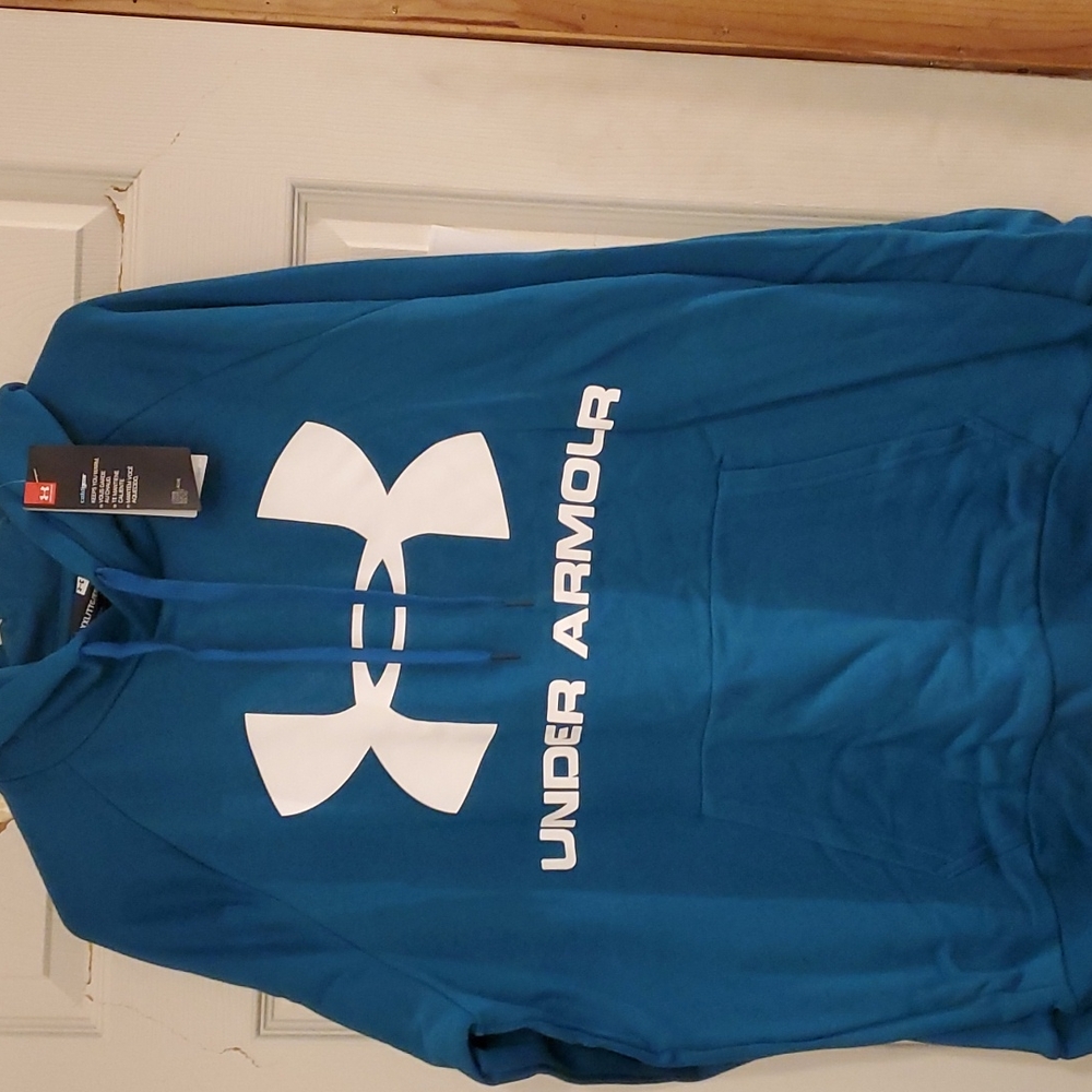 Under Armour hoodie  NEW w/tag